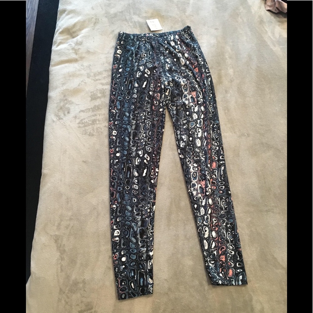 Patterned leggings